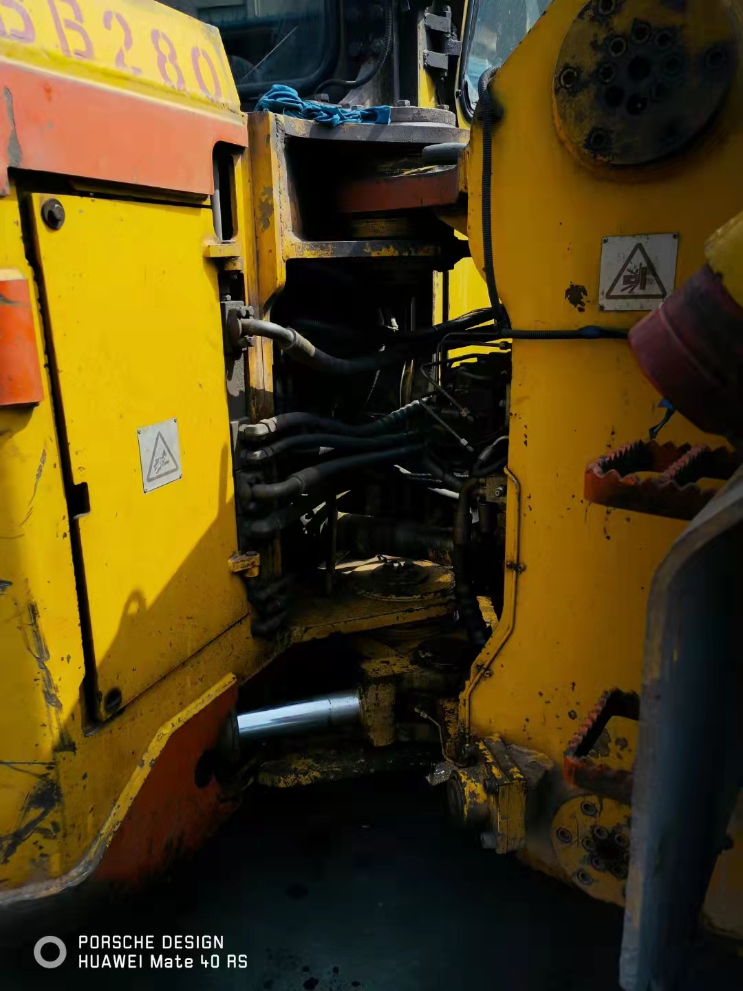 chargeur de scooptram souterrain