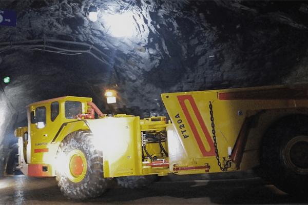 Dana Transmissions dans les camions miniers souterrains: applications et entretien