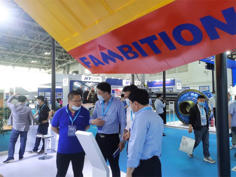 Sous-terrain Scooptram Fl14 a été exposé à la 7e China (International) Exposition minière 2021