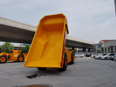camions de dumper souterrains