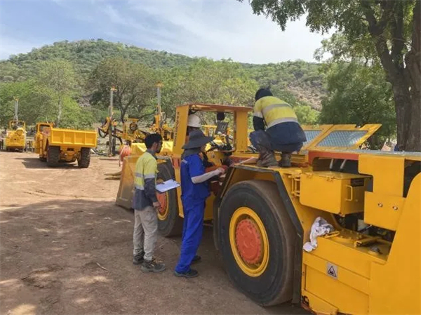 Fambition Mining Machine en Afrique du Sud01